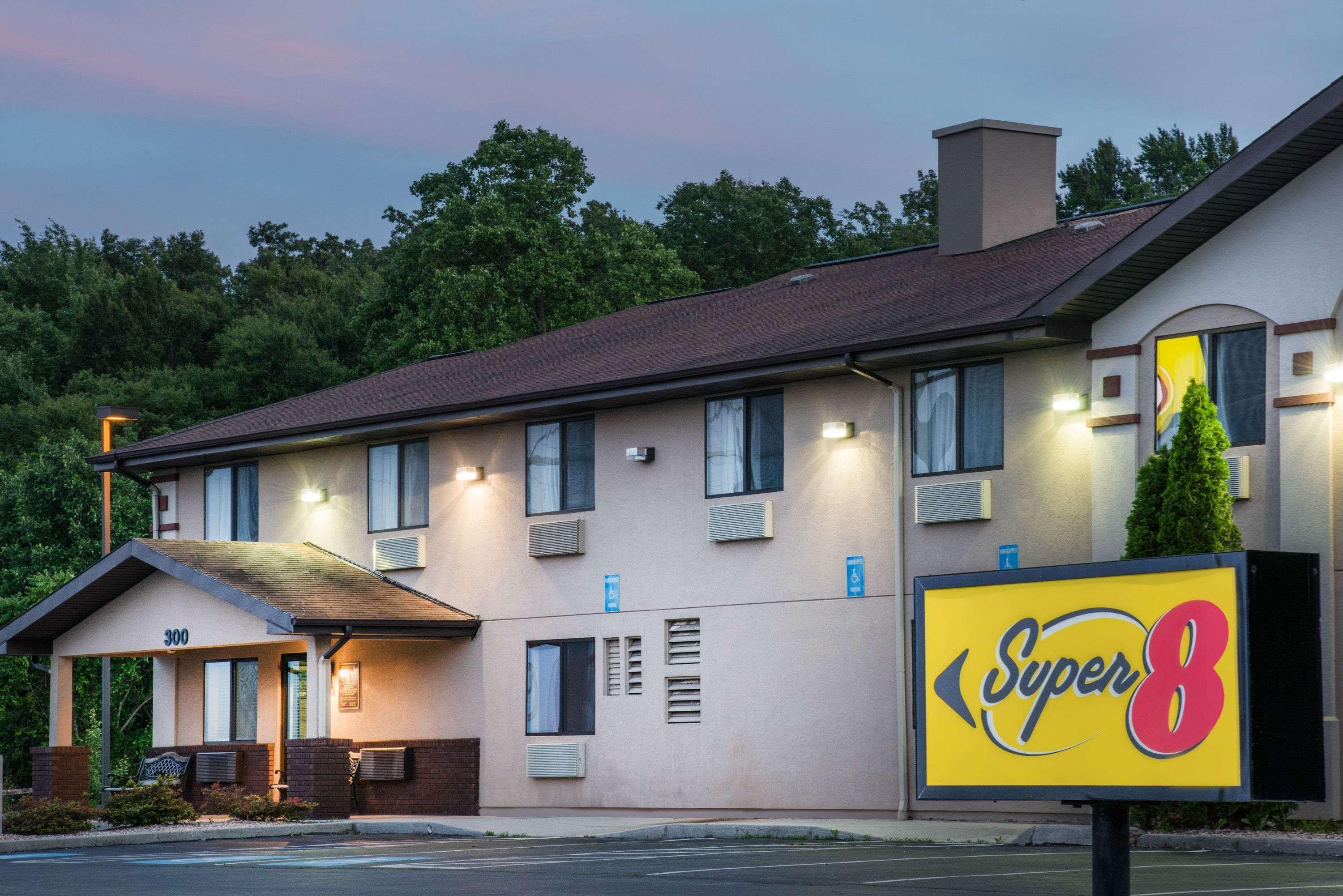 Super 8 By Wyndham Thurmont Экстерьер фото